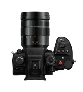 Panasonic Lumix DC-GH7+Leica 12-60 mm OIS Vario Elmarit, schwarz, Kamerakit