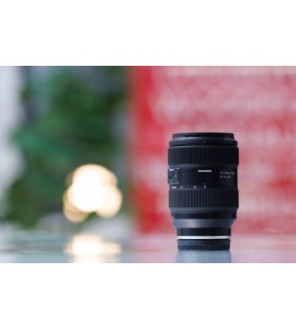 Tamron 35-100mm Sony E-Mount