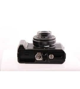 Fujifilm X-E4 Kamera-Kit 27mm inkl. Schiene + Blitz