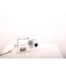 Nikon Kompaktkamera Coolpix S200