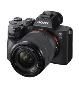 Sony Alpha 7III SEL FE 28-70 mm OSS DSLM-Kit